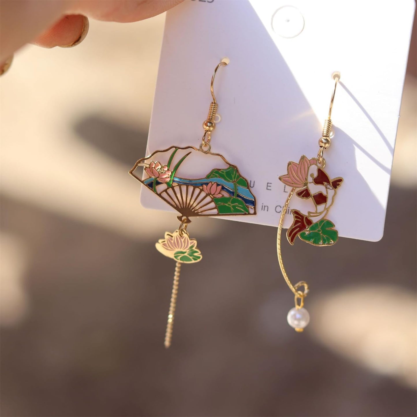 Fan Earrings Asymmetric