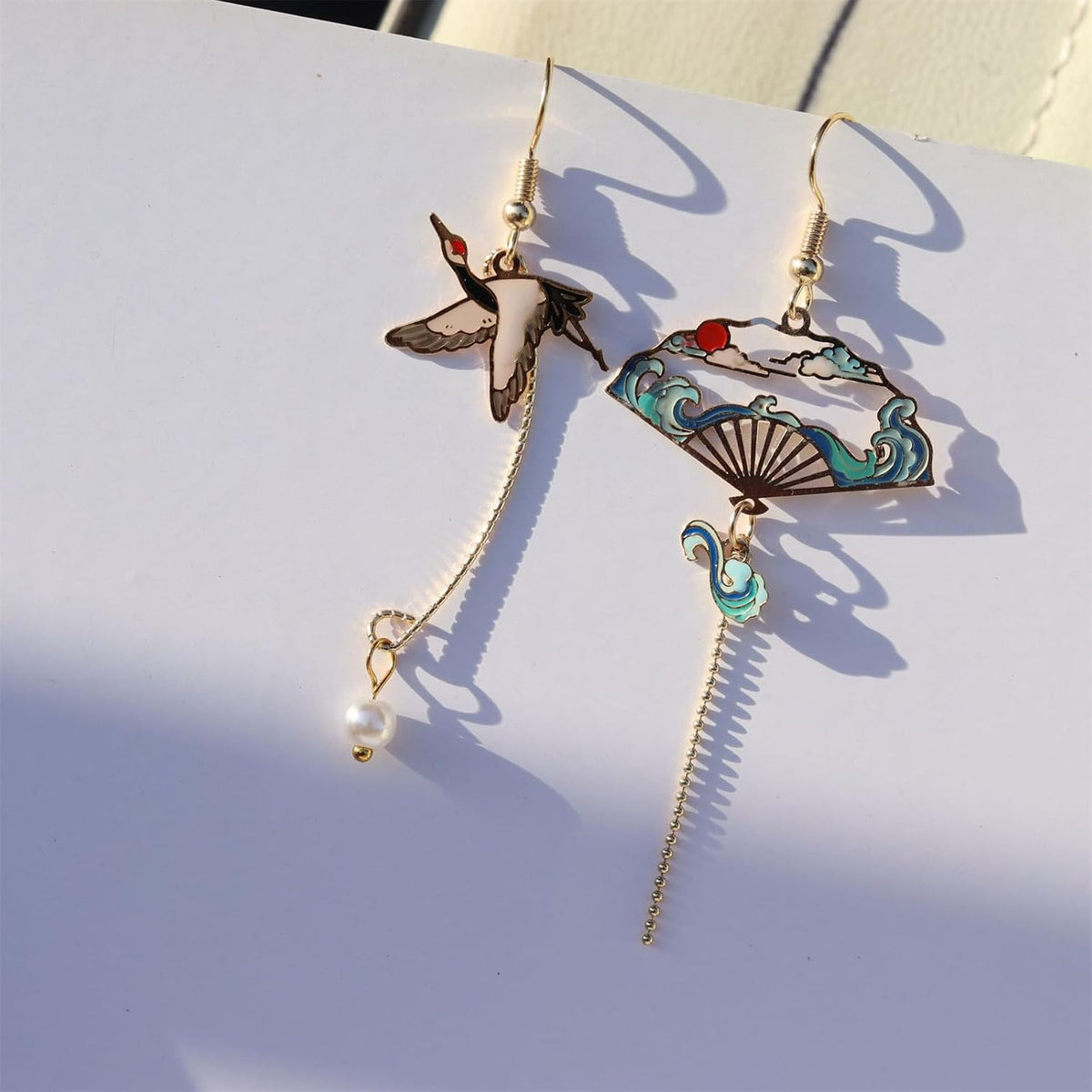 Fan Earrings Asymmetric