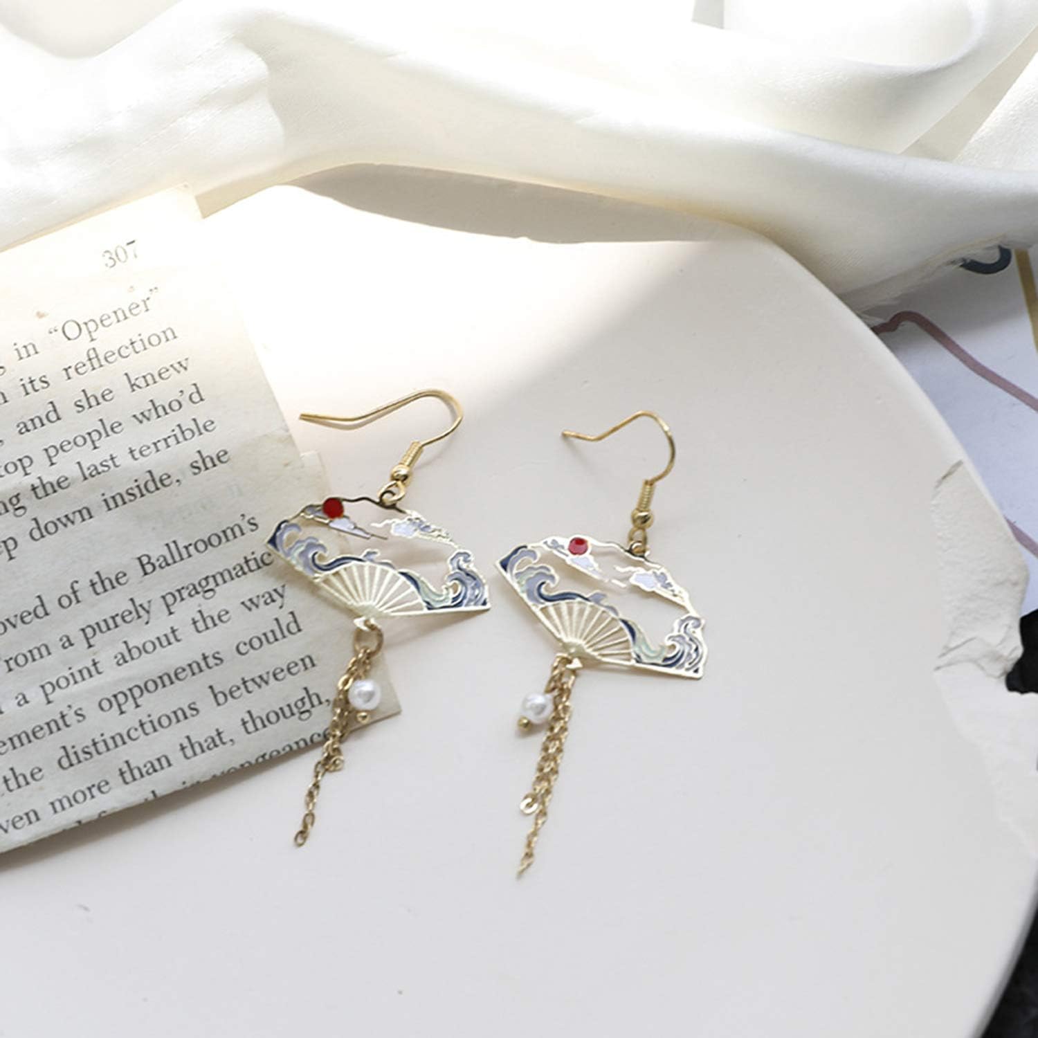 Folding Fan Modeling Crane Hanging Dangle Earrings
