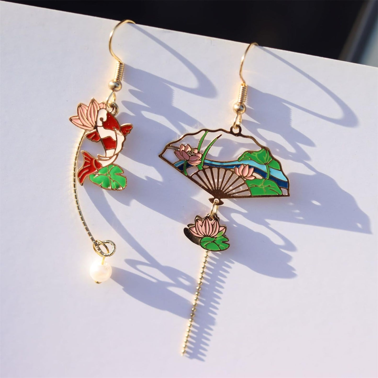 Fan Earrings Asymmetric