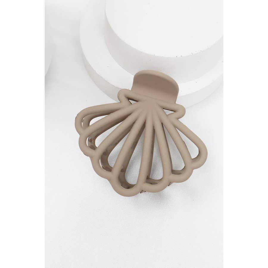 Matte Seashell Hair Claw
