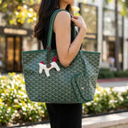 Green Geometric Chevron Print Tote and Pouch Set